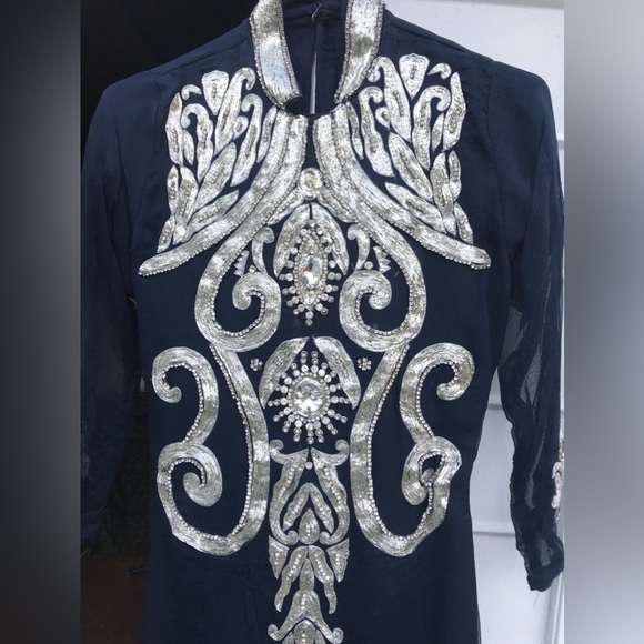 Dark blue and silver small dress - Picture 9 of 9